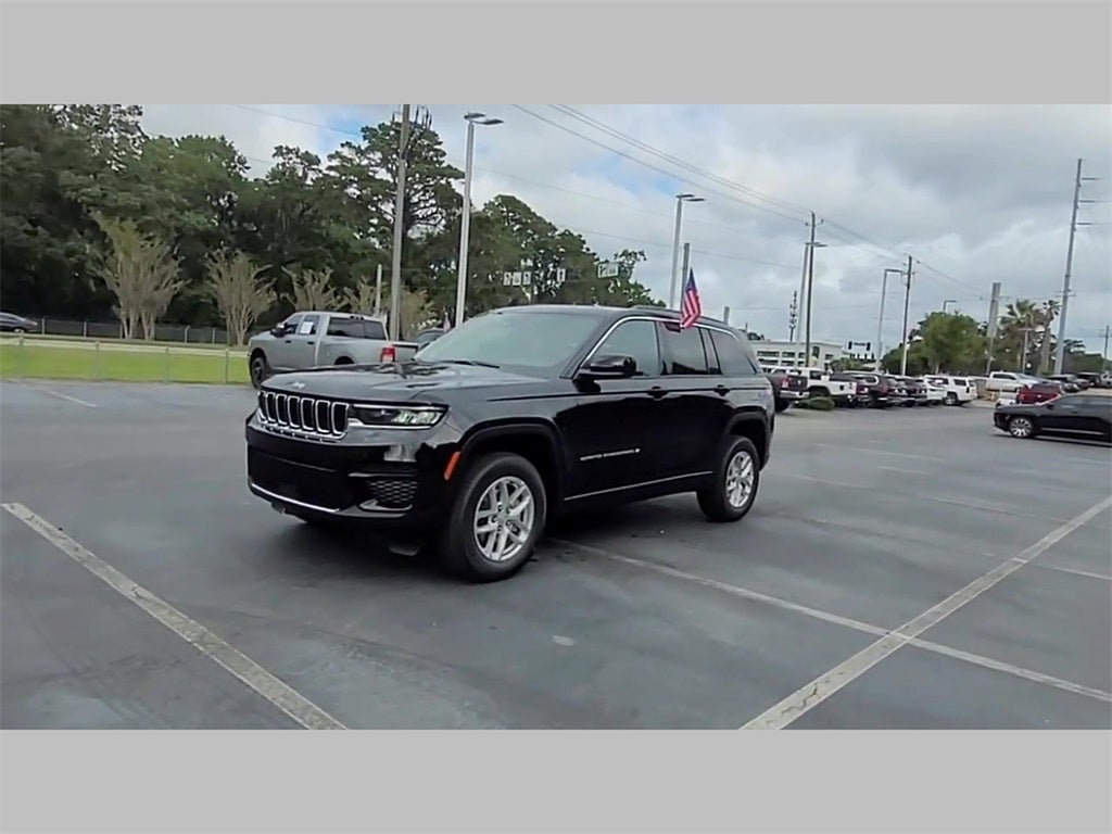 2025 Jeep Grand Cherokee GRAND CHEROKEE LAREDO X 4X2