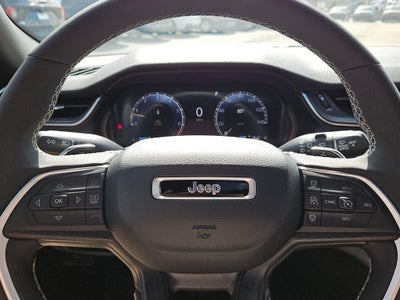 2025 Jeep Grand Cherokee Laredo X 4x2