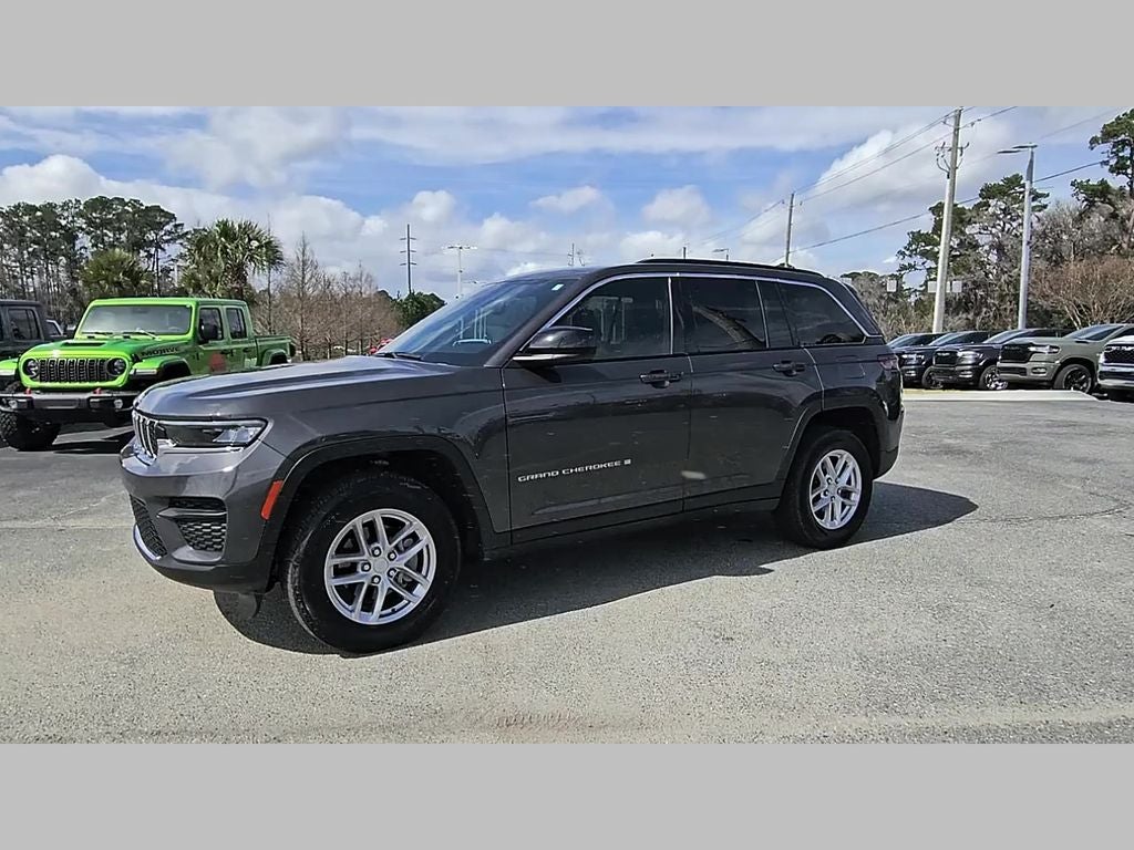 2025 Jeep Grand Cherokee Laredo X 4x2