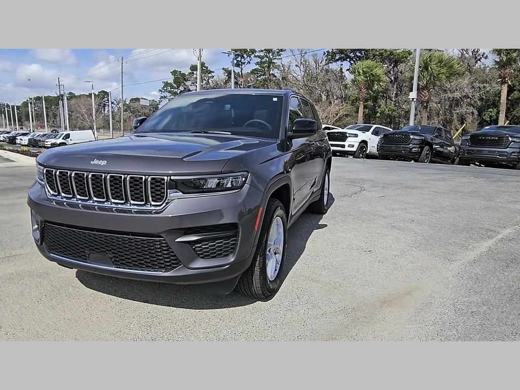 2025 Jeep Grand Cherokee Laredo X 4x2