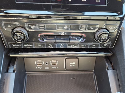 2025 Jeep Grand Cherokee GRAND CHEROKEE LAREDO X 4X2