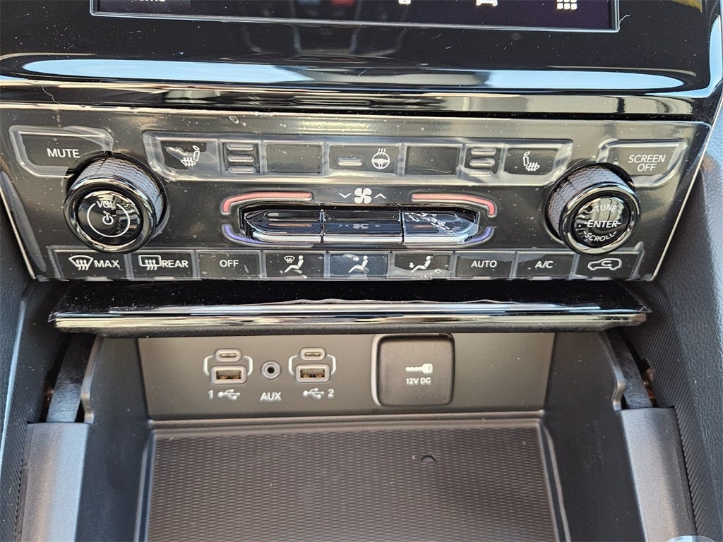 2025 Jeep Grand Cherokee GRAND CHEROKEE LAREDO X 4X2