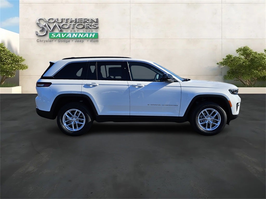 2025 Jeep Grand Cherokee GRAND CHEROKEE LAREDO X 4X2