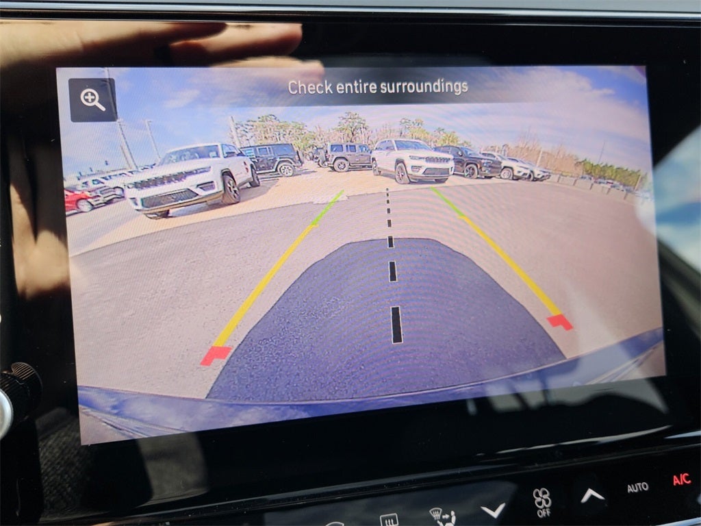 2026 Jeep Grand Cherokee GRAND CHEROKEE LAREDO ALTITUDE 4X2