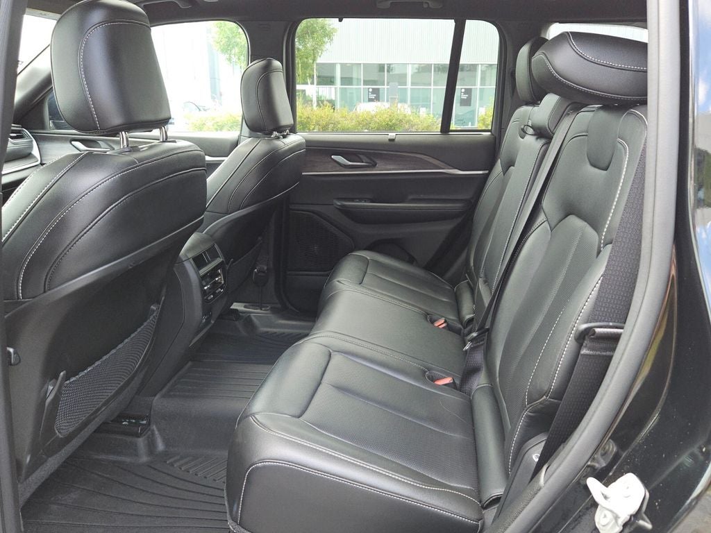 2024 Jeep Grand Cherokee Limited 4x2