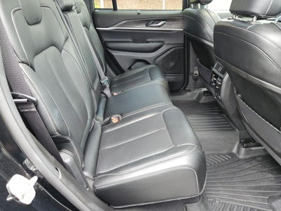 2024 Jeep Grand Cherokee Limited 4x2