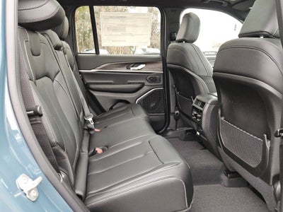 2026 Jeep Grand Cherokee GRAND CHEROKEE LIMITED 4X2