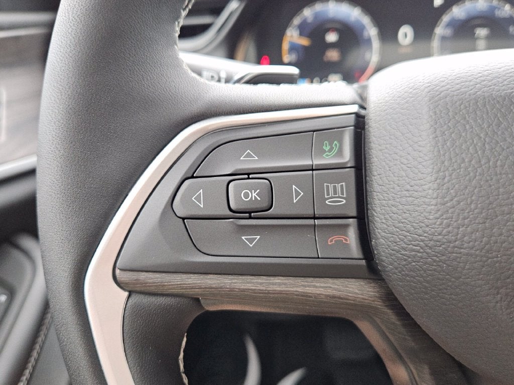2027 Jeep Grand Cherokee GRAND CHEROKEE LIMITED 4X4