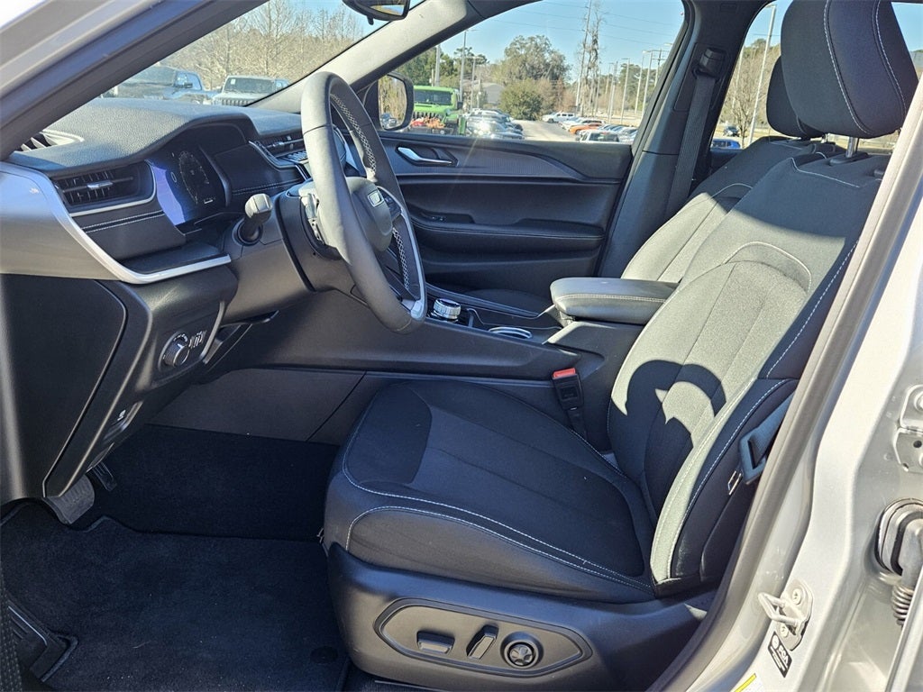 2024 Jeep Grand Cherokee L Laredo X