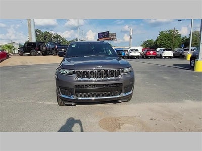 2025 Jeep Grand Cherokee GRAND CHEROKEE L LAREDO 4X2