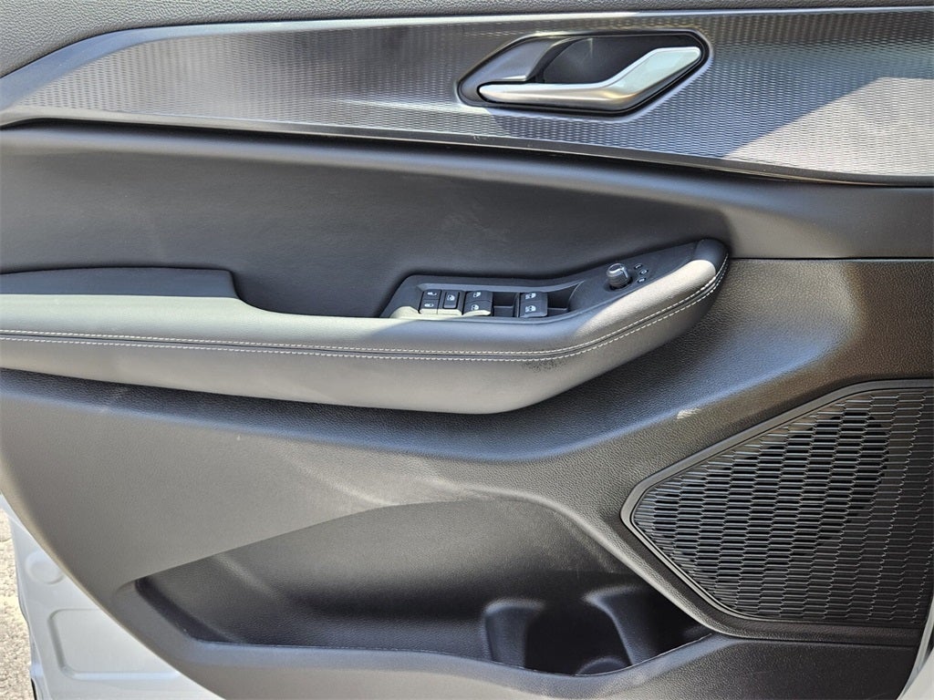 2025 Jeep Grand Cherokee GRAND CHEROKEE L LAREDO 4X2