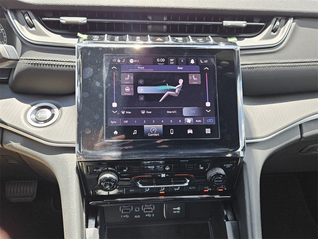 2025 Jeep Grand Cherokee GRAND CHEROKEE L LAREDO 4X2