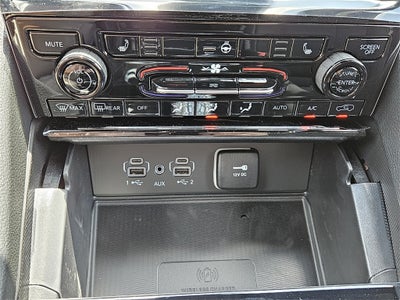 2025 Jeep Grand Cherokee GRAND CHEROKEE L LAREDO 4X2