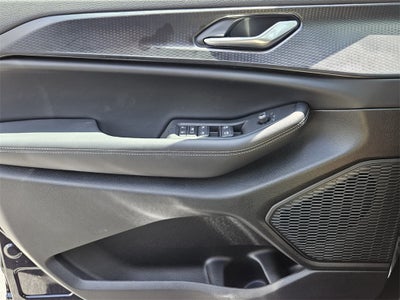 2025 Jeep Grand Cherokee GRAND CHEROKEE L LAREDO 4X2