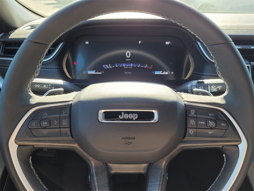 2025 Jeep Grand Cherokee GRAND CHEROKEE L LIMITED 4X2