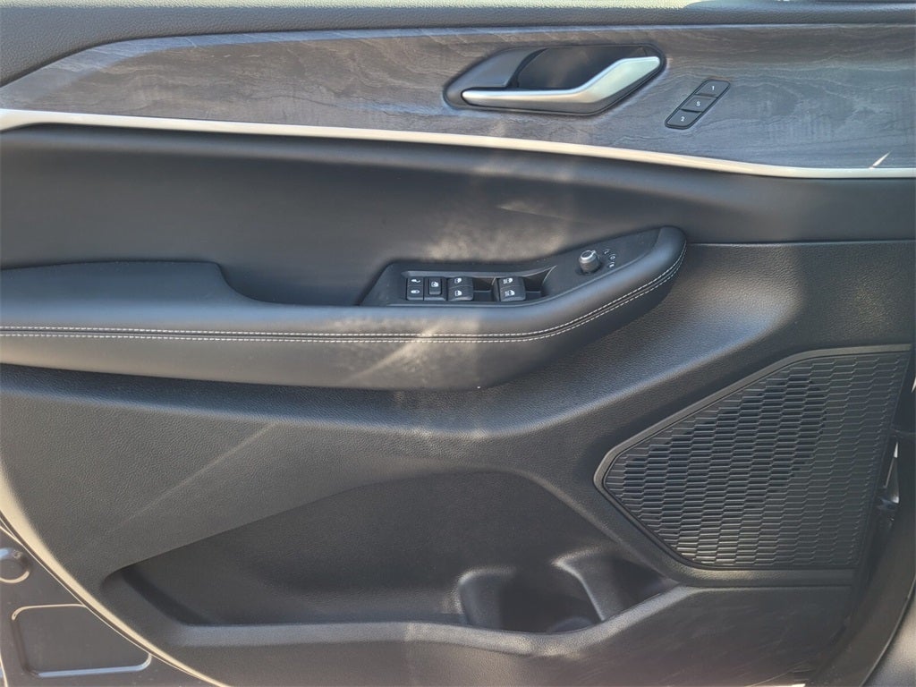 2025 Jeep Grand Cherokee GRAND CHEROKEE L LIMITED 4X2