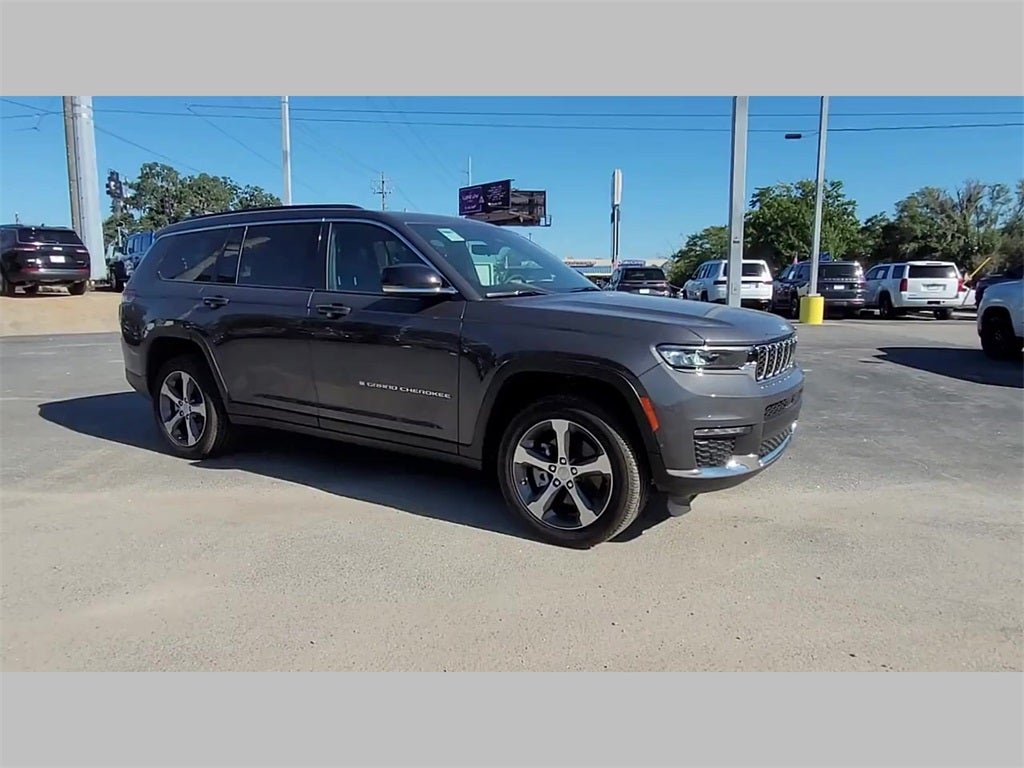 2025 Jeep Grand Cherokee GRAND CHEROKEE L LIMITED 4X2