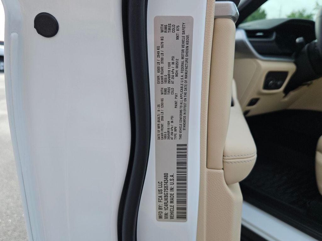 2025 Jeep Grand Cherokee L Limited 4x4