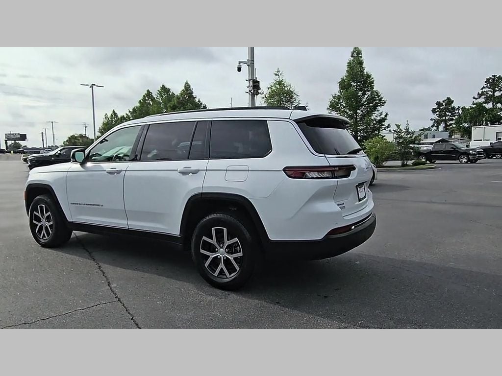 2025 Jeep Grand Cherokee L Limited 4x4