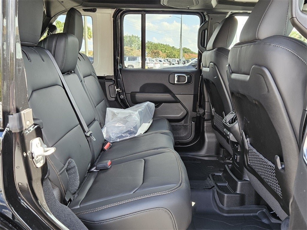 2025 Jeep Wrangler WRANGLER 4-DOOR RUBICON 392