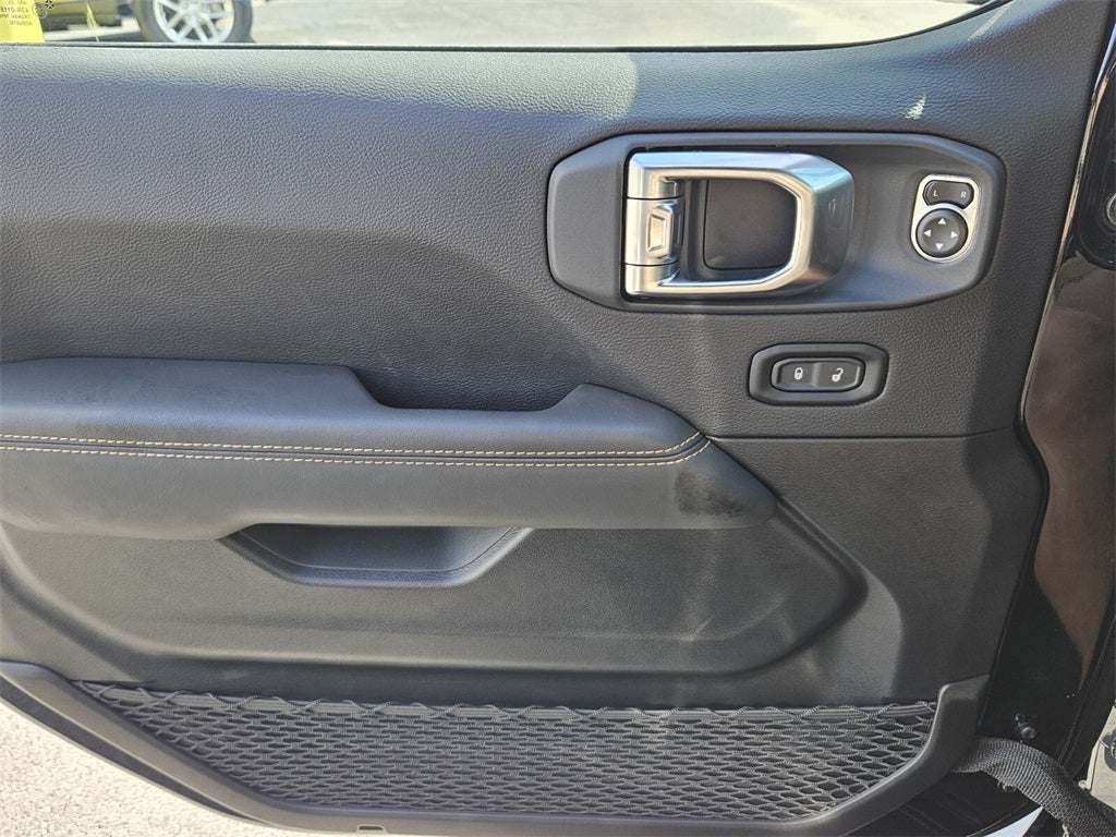 2025 Jeep Wrangler WRANGLER 4-DOOR RUBICON 392