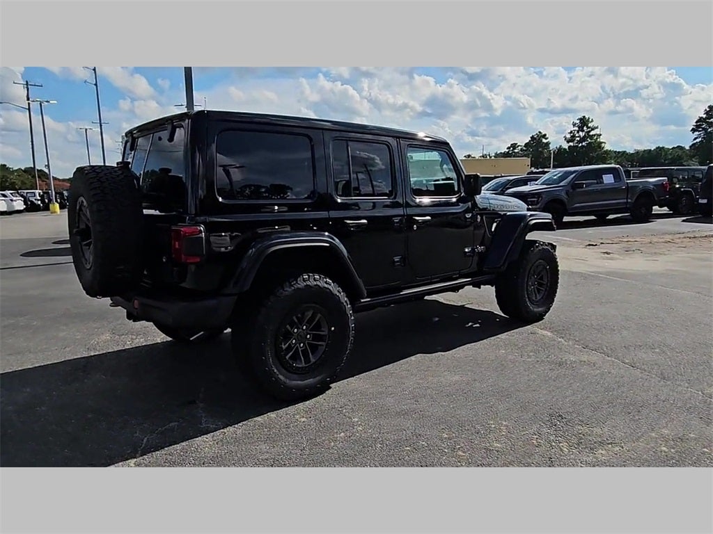 2025 Jeep Wrangler WRANGLER 4-DOOR RUBICON 392