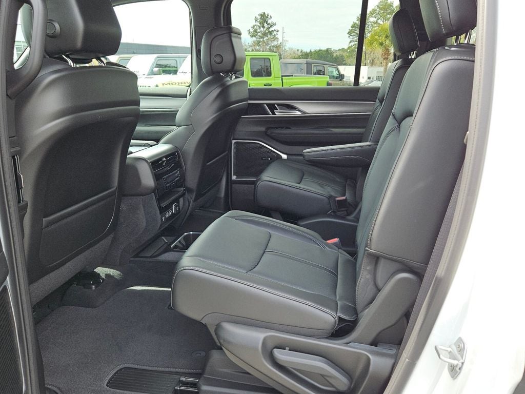 2026 Jeep Grand Wagoneer GRAND WAGONEER 4X2