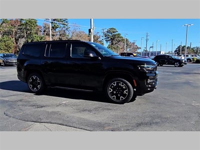 2025 Jeep Wagoneer WAGONEER OVERLAND 4X4