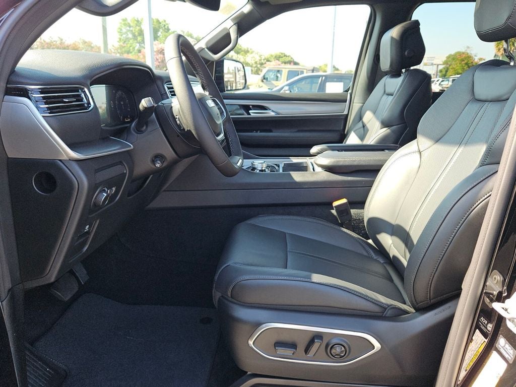 2026 Jeep Grand Wagoneer GRAND WAGONEER LIMITED ALTITUDE 4X4