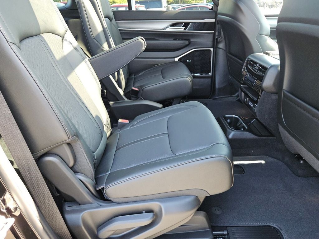 2026 Jeep Grand Wagoneer GRAND WAGONEER LIMITED ALTITUDE 4X4