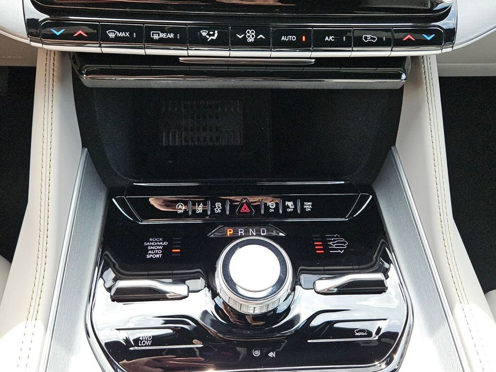 2026 Jeep Grand Wagoneer GRAND WAGONEER LIMITED ALTITUDE 4X4