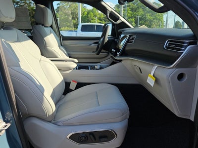 2026 Jeep Grand Wagoneer GRAND WAGONEER LIMITED ALTITUDE 4X4