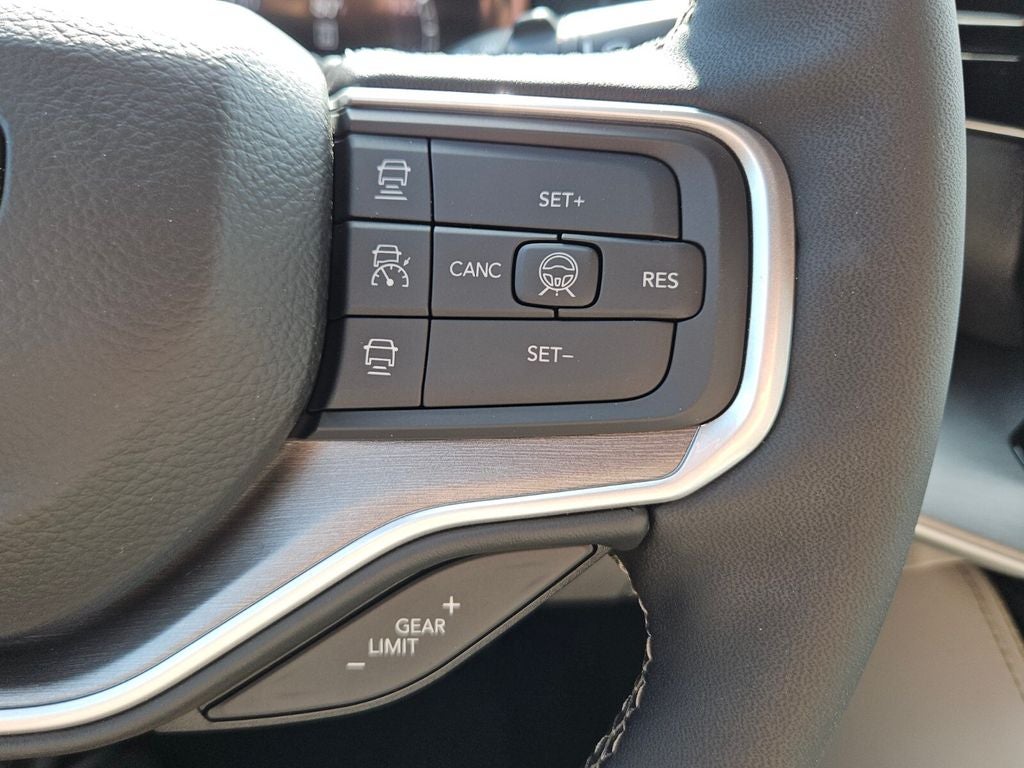 2026 Jeep Grand Wagoneer GRAND WAGONEER LIMITED ALTITUDE 4X4