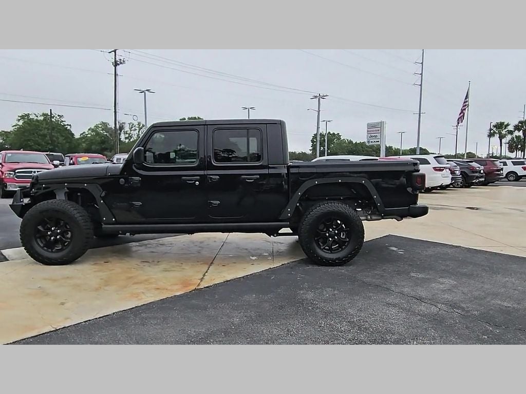 2023 Jeep Gladiator Willys 4x4