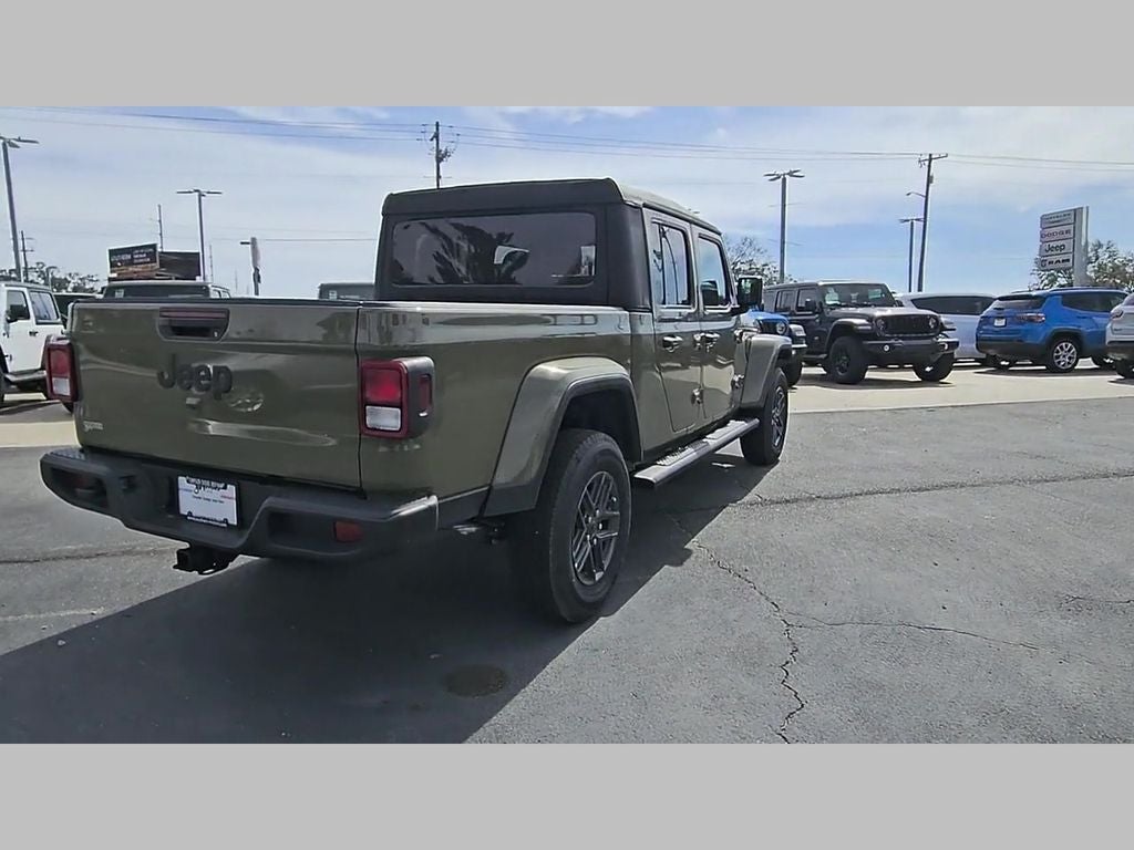 2026 Jeep Gladiator GLADIATOR SPORT S 4X4