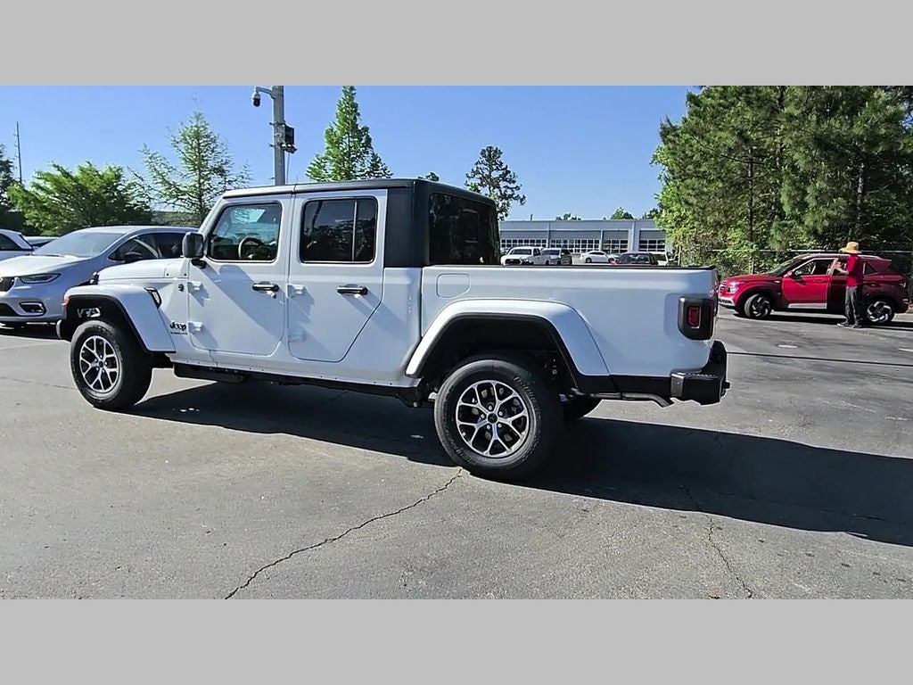 2026 Jeep Gladiator GLADIATOR SPORT S 4X4