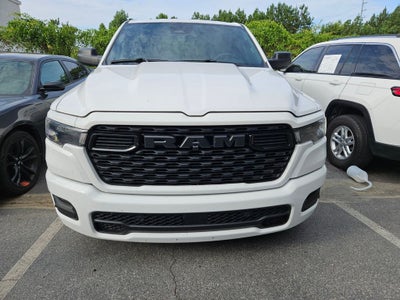2026 RAM 1500 Express Crew Cab 4x2 5'7' Box