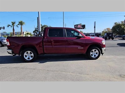 2022 RAM 1500 Big Horn Crew Cab 4x4 5'7' Box