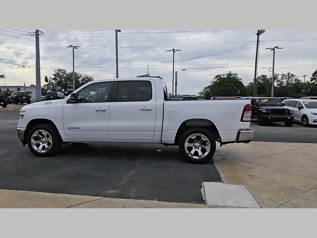 2022 RAM 1500 Big Horn Crew Cab 4x4 5'7' Box