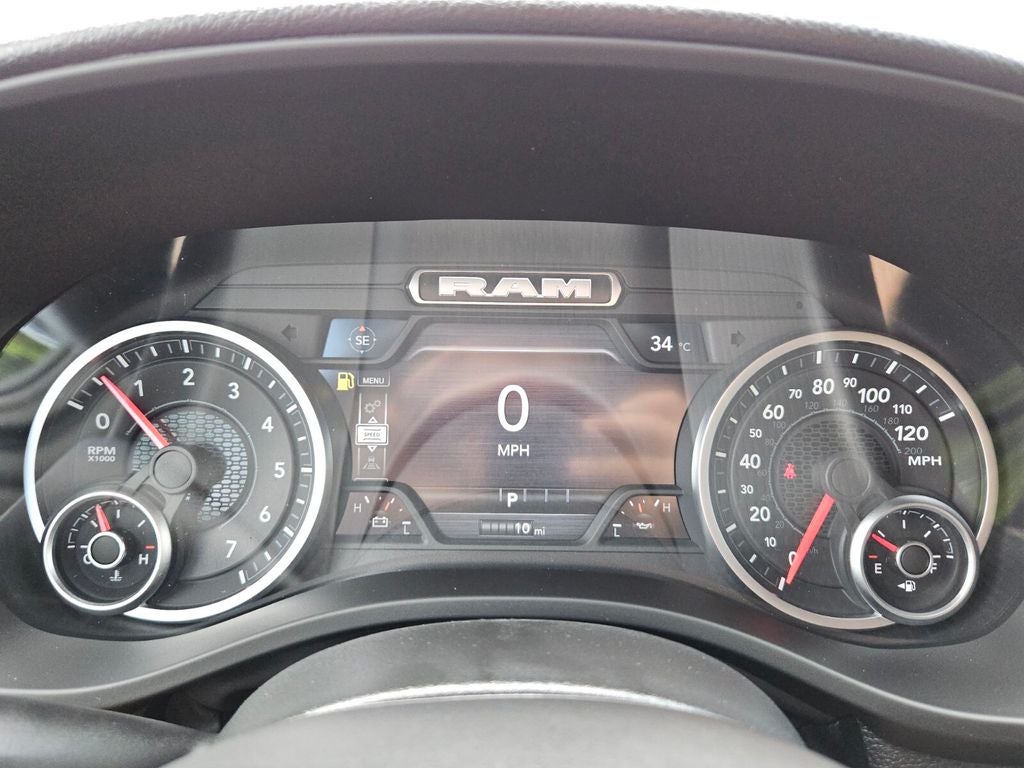 2026 RAM Ram 1500 RAM 1500 EXPRESS CREW CAB 4X4 5'7' BOX