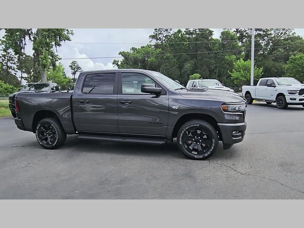 2026 RAM Ram 1500 RAM 1500 EXPRESS CREW CAB 4X4 5'7' BOX