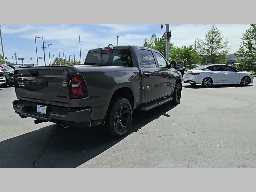 2026 RAM Ram 1500 RAM 1500 EXPRESS CREW CAB 4X4 5'7' BOX