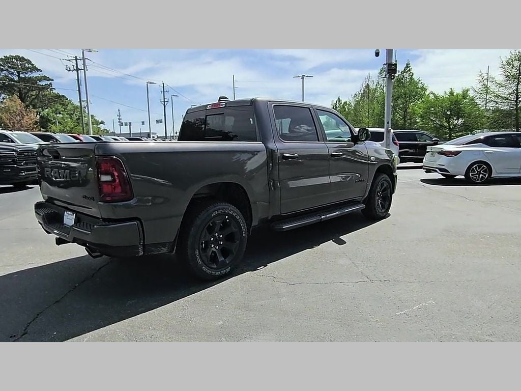 2026 RAM Ram 1500 RAM 1500 EXPRESS CREW CAB 4X4 5'7' BOX