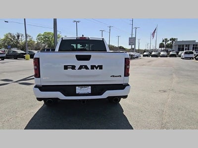 2026 RAM Ram 1500 RAM 1500 EXPRESS CREW CAB 4X4 5'7' BOX