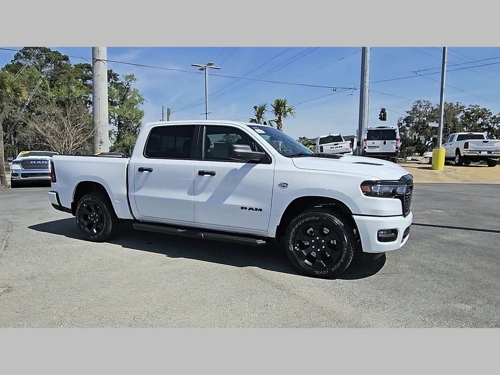 2026 RAM Ram 1500 RAM 1500 EXPRESS CREW CAB 4X4 5'7' BOX