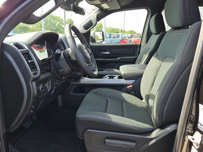 2026 RAM Ram 1500 RAM 1500 EXPRESS CREW CAB 4X4 5'7' BOX