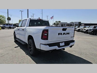 2026 RAM Ram 1500 RAM 1500 EXPRESS CREW CAB 4X4 5'7' BOX