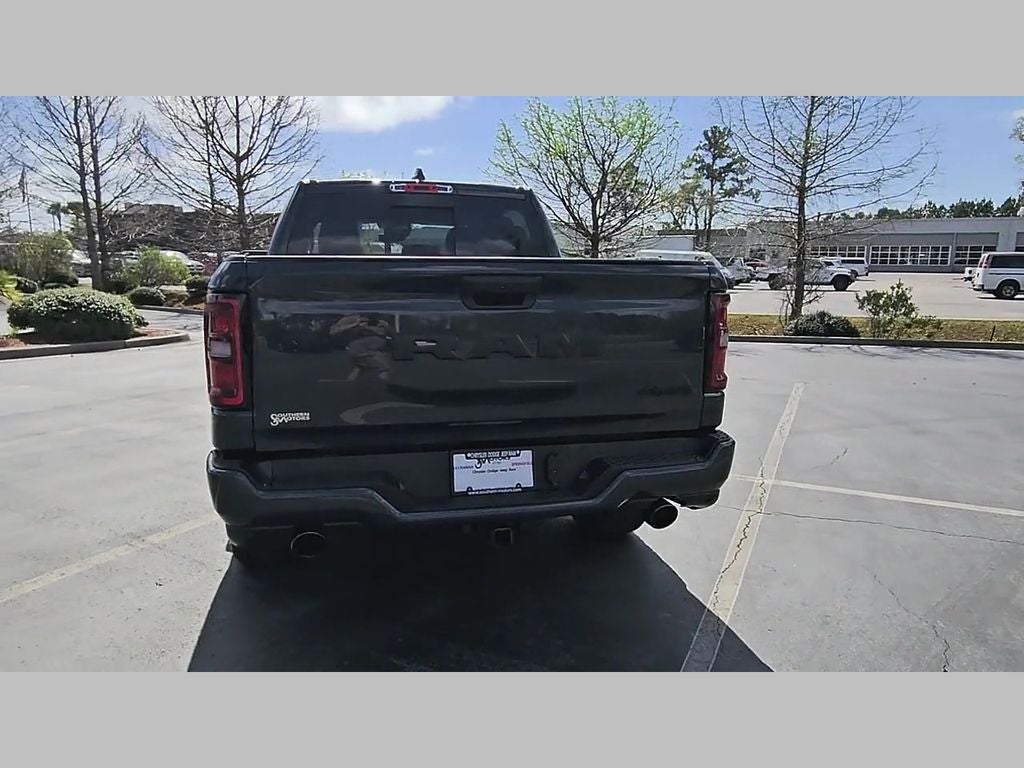 2026 RAM Ram 1500 RAM 1500 EXPRESS CREW CAB 4X4 5'7' BOX