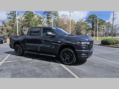 2026 RAM Ram 1500 RAM 1500 EXPRESS CREW CAB 4X4 5'7' BOX
