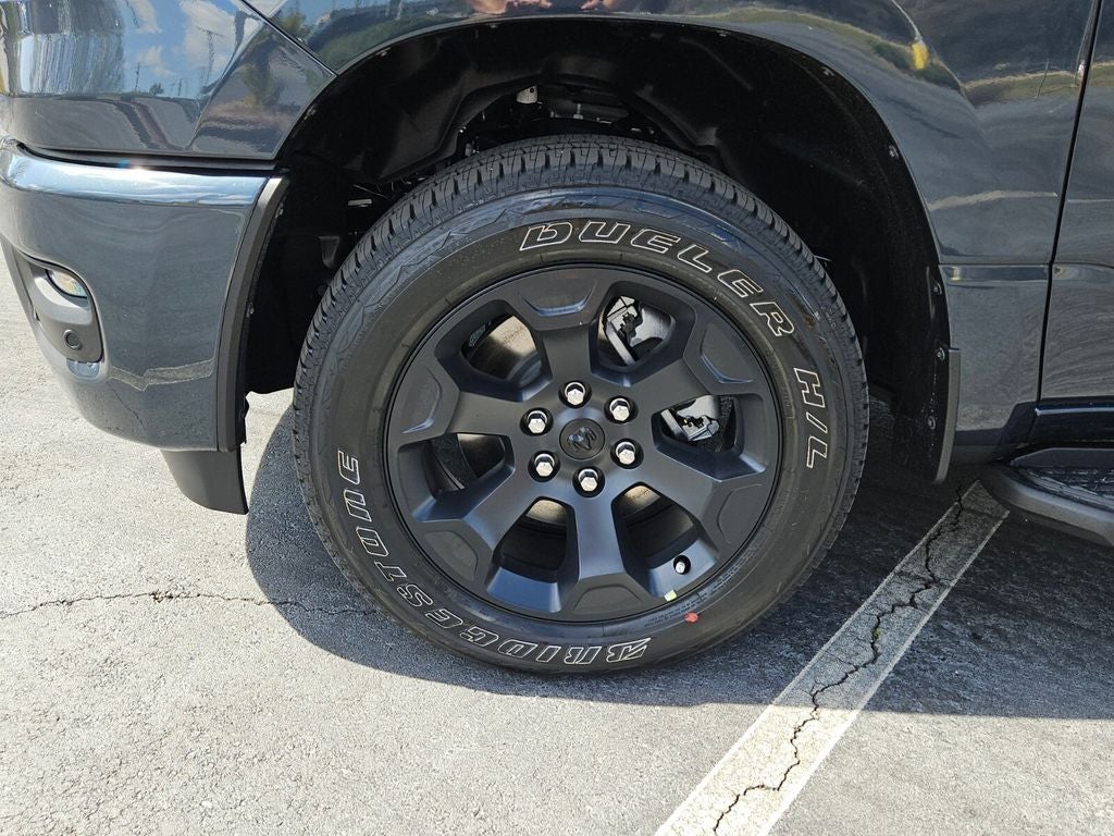 2026 RAM Ram 1500 RAM 1500 EXPRESS CREW CAB 4X4 5'7' BOX